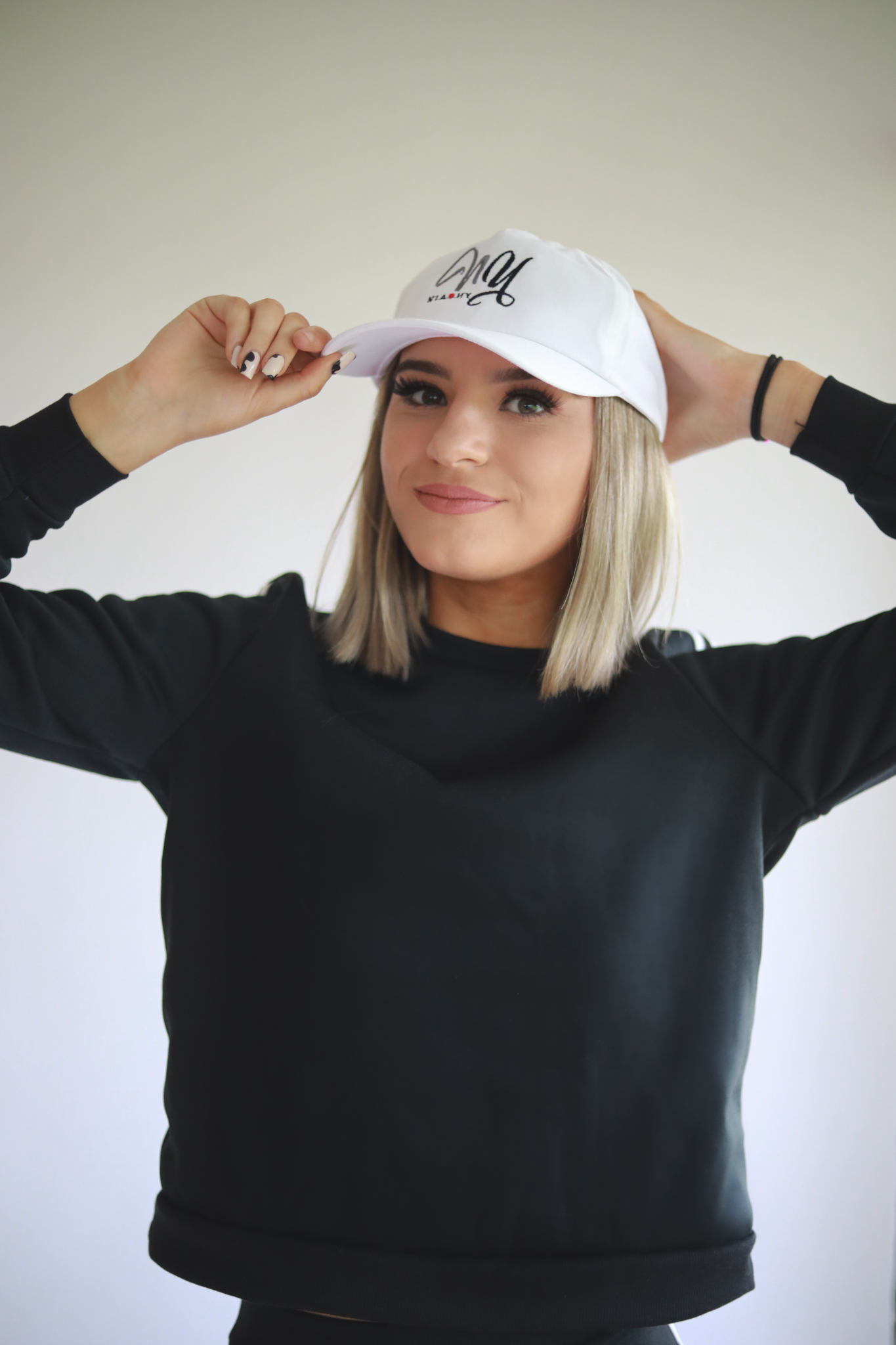 Niamhy Baseball Caps – White – Niamhy Clothing